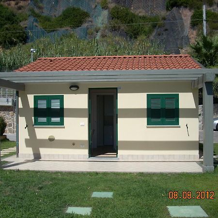 Residence Baia La Ruota Bordighera Eksteriør billede