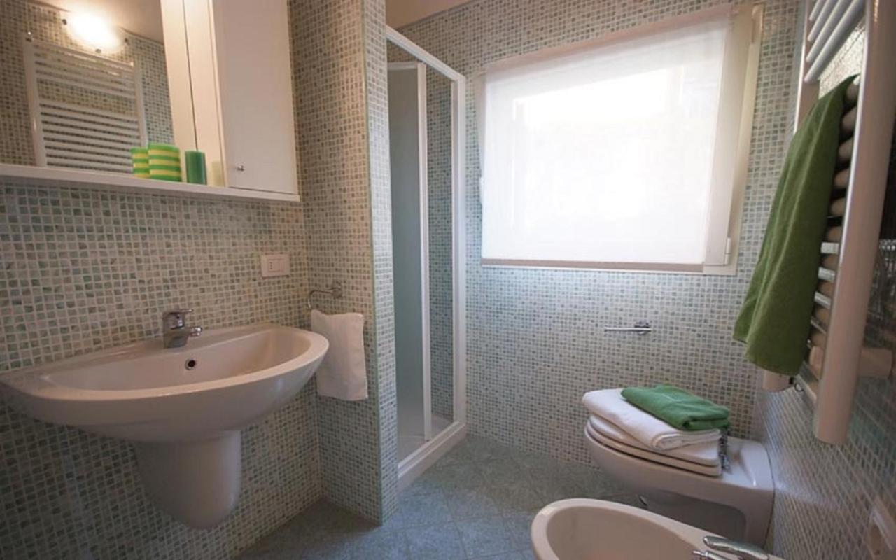 Residence Baia La Ruota Bordighera Eksteriør billede
