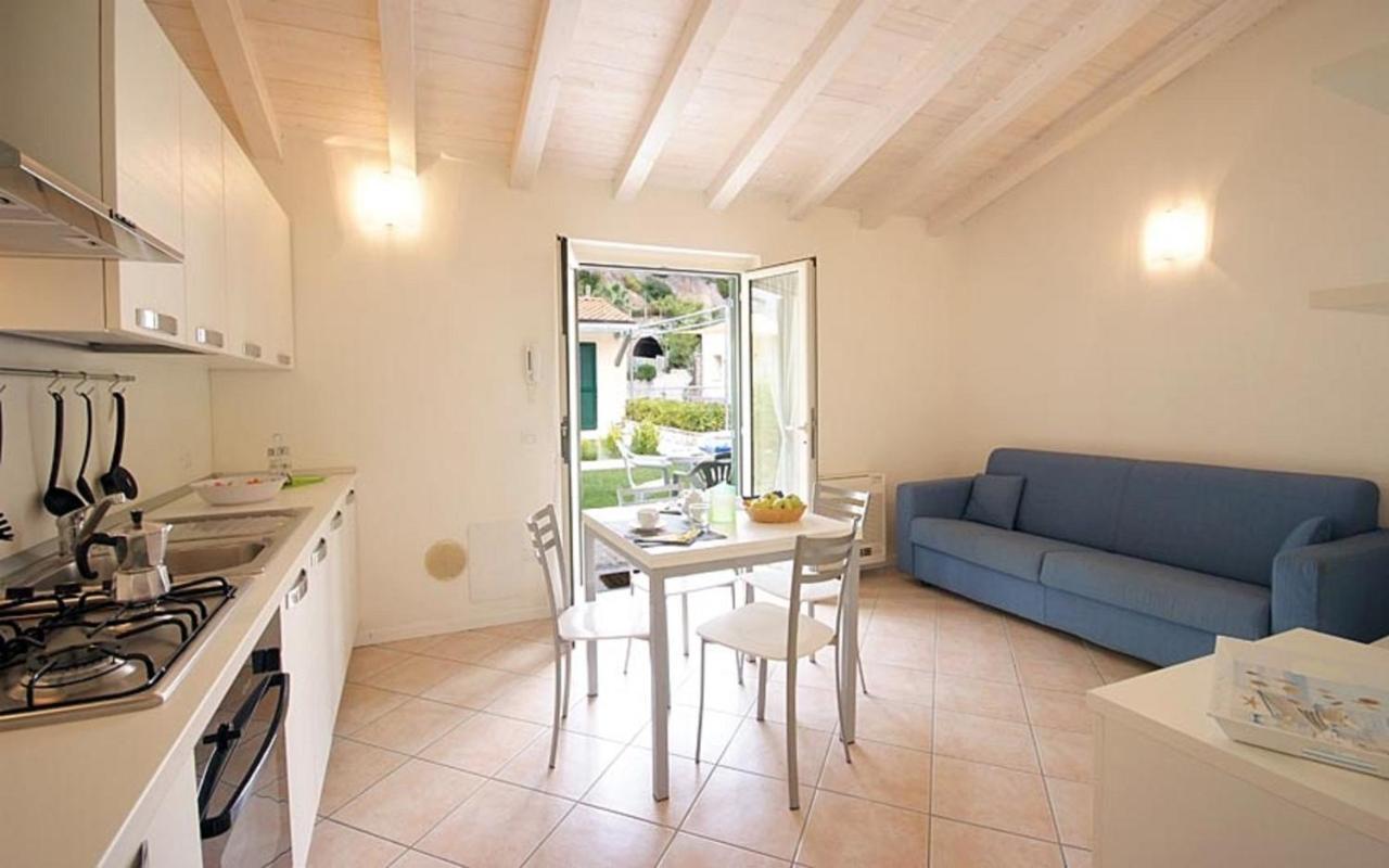Residence Baia La Ruota Bordighera Eksteriør billede